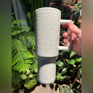 Glow-in-the-Dark Cheetah SM Trek